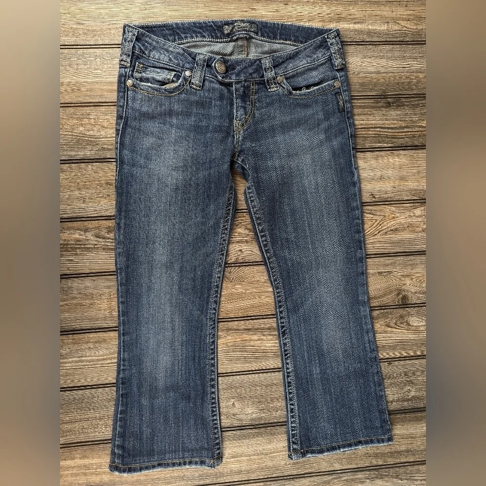Silver Tuesday Size 29 Capris Wear On Back Pockets